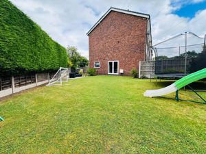 Gardens- click for photo gallery